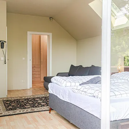 Exquisite Rooms In Shared Villa With Garden & Parking Vienna Exterior photo